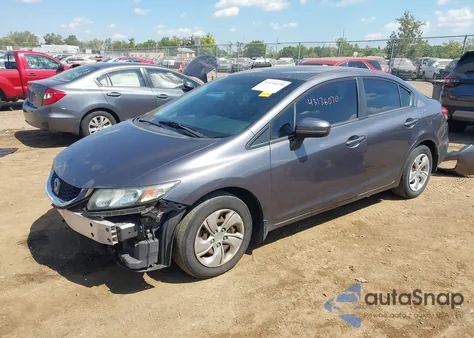2015 Honda Civic Lx z USA, uszkodzony, nr VIN 19XFB2F57FE121014